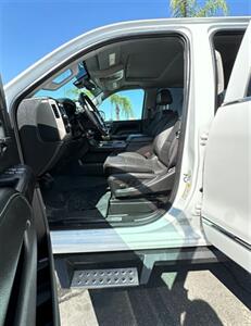 2016 GMC Sierra 2500 Denali   - Photo 6 - Bakersfield, CA 93301