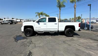 2016 GMC Sierra 2500 Denali   - Photo 4 - Bakersfield, CA 93301