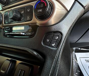 2015 GMC Yukon Denali   - Photo 26 - Bakersfield, CA 93305