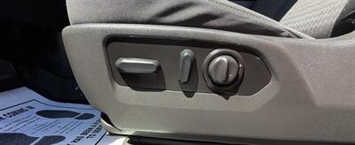 2022 Chevrolet Silverado 1500 Limited RST - Photo 7 - Bakersfield, CA 93301