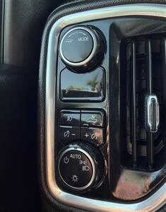 2022 Chevrolet Silverado 1500 Limited RST - Photo 33 - Bakersfield, CA 93301
