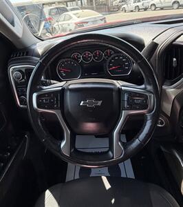 2022 Chevrolet Silverado 1500 Limited RST - Photo 21 - Bakersfield, CA 93301