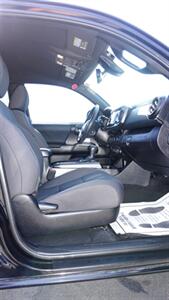 2018 Toyota Tacoma SR V6   - Photo 13 - Bakersfield, CA 93305