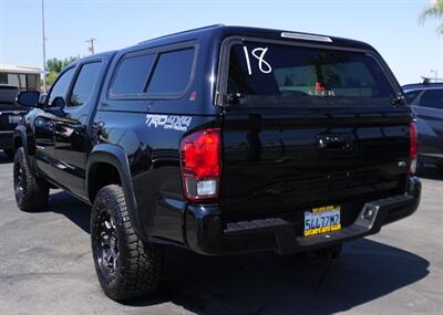 2018 Toyota Tacoma SR V6   - Photo 8 - Bakersfield, CA 93305