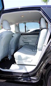 2013 Toyota Prius v   - Photo 7 - Bakersfield, CA 93305