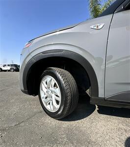 2021 Hyundai VENUE SE - Photo 22 - Bakersfield, CA 93301