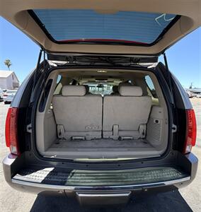 2012 Cadillac Escalade Luxury - Photo 14 - Bakersfield, CA 93301