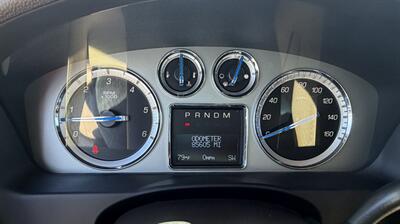 2012 Cadillac Escalade Luxury - Photo 32 - Bakersfield, CA 93301