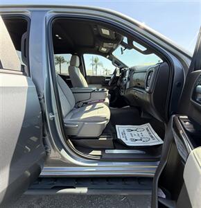 2020 Chevrolet Silverado 1500 LT - Photo 16 - Bakersfield, CA 93305