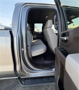 2020 Chevrolet Silverado 1500 LT - Photo 17 - Bakersfield, CA 93305
