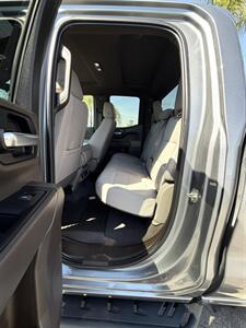 2020 Chevrolet Silverado 1500 LT - Photo 7 - Bakersfield, CA 93305