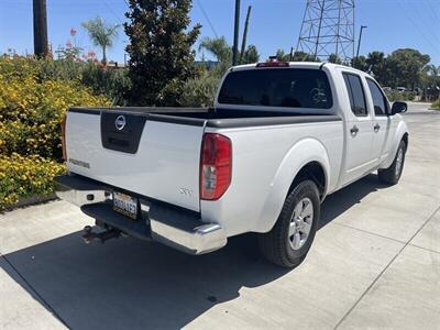 2012 Nissan Frontier SV V6   - Photo 21 - Bakersfield, CA 93305
