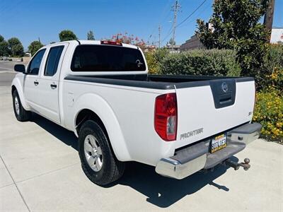 2012 Nissan Frontier SV V6   - Photo 23 - Bakersfield, CA 93305