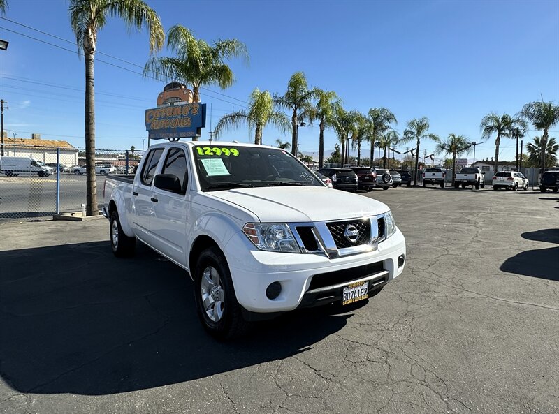 2012 Nissan Frontier SV V6  