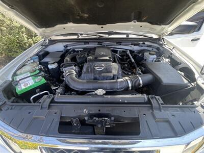 2012 Nissan Frontier SV V6   - Photo 26 - Bakersfield, CA 93305