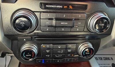 2015 Ford F-150 XL   - Photo 38 - Bakersfield, CA 93305