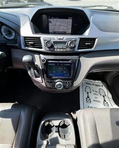 2014 Honda Odyssey Touring Elite   - Photo 25 - Bakersfield, CA 93305