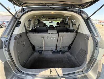 2014 Honda Odyssey Touring Elite   - Photo 12 - Bakersfield, CA 93305