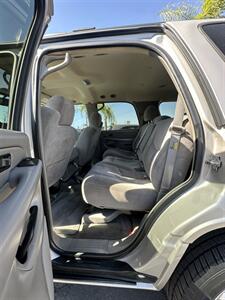 2006 Chevrolet Tahoe LS   - Photo 7 - Bakersfield, CA 93301