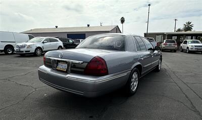 2006 Mercury Grand Marquis LS Premium   - Photo 12 - Bakersfield, CA 93305
