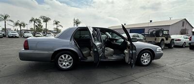 2006 Mercury Grand Marquis LS Premium   - Photo 14 - Bakersfield, CA 93305
