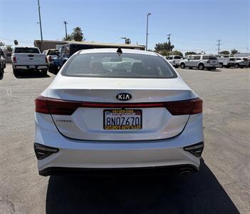 2020 Kia Forte FE - Photo 10 - Bakersfield, CA 93305