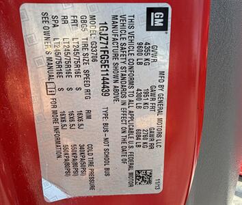 2014 GMC Savana LT 3500 - Photo 7 - Bakersfield, CA 93301