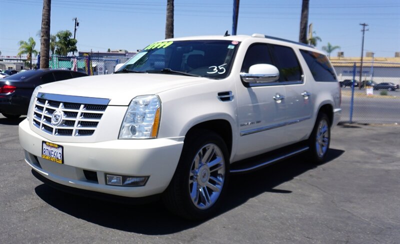 2012 Cadillac Escalade ESV Luxury  