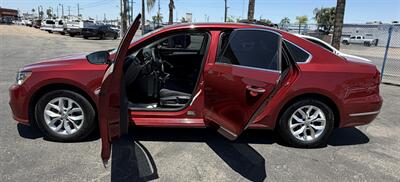 2017 Volkswagen Passat 1.8T S - Photo 5 - Bakersfield, CA 93305