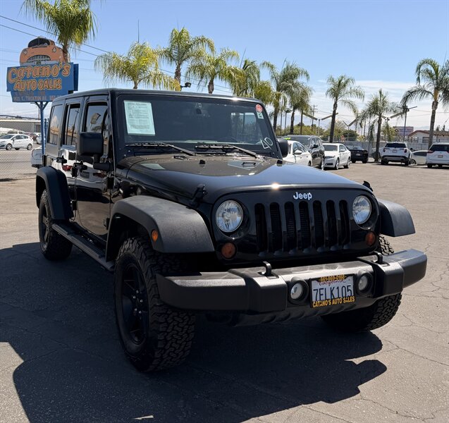 2013 Jeep Wrangler Unlimited Sport  