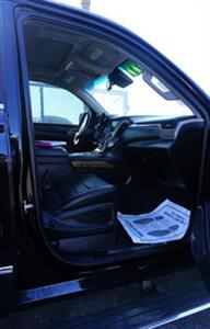 2018 GMC Yukon Denali   - Photo 8 - Bakersfield, CA 93301