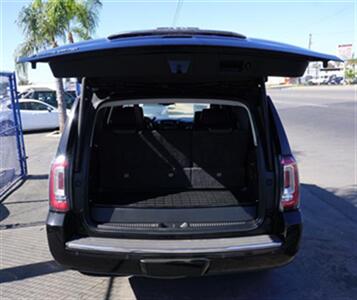2018 GMC Yukon Denali   - Photo 5 - Bakersfield, CA 93301