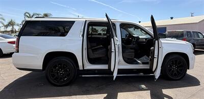 2018 GMC Yukon XL Denali - Photo 22 - Bakersfield, CA 93301