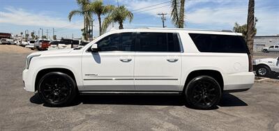 2018 GMC Yukon XL Denali - Photo 4 - Bakersfield, CA 93301