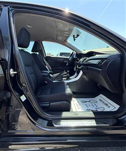 2015 Honda Accord Sport - Photo 18 - Bakersfield, CA 93305
