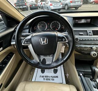 2011 Honda Accord SE   - Photo 20 - Bakersfield, CA 93305