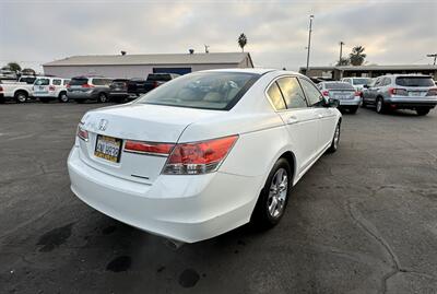 2011 Honda Accord SE   - Photo 12 - Bakersfield, CA 93305