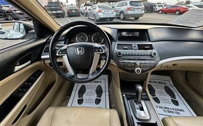 2011 Honda Accord SE   - Photo 18 - Bakersfield, CA 93305