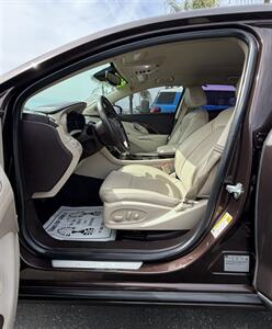 2015 Buick LaCrosse Premium II   - Photo 6 - Bakersfield, CA 93301