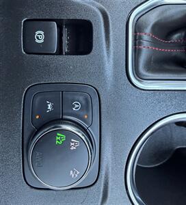2023 Chevrolet Traverse RS - Photo 34 - Bakersfield, CA 93301