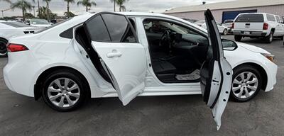 2025 Toyota Corolla LE   - Photo 13 - Bakersfield, CA 93301
