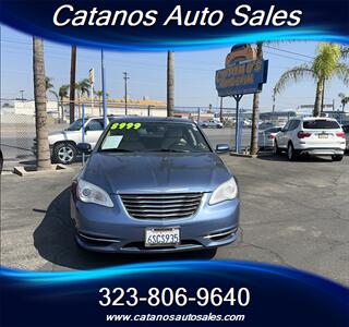 2011 Chrysler 200 Touring   - Photo 2 - Bakersfield, CA 93301