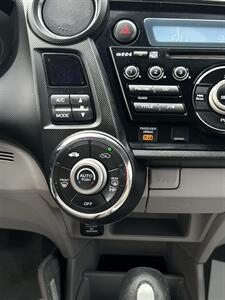 2011 Honda Insight EX   - Photo 20 - Bakersfield, CA 93305