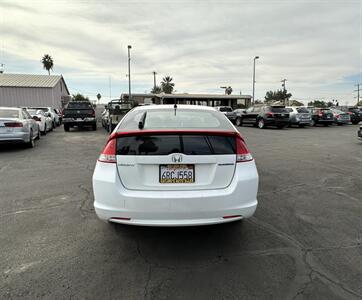 2011 Honda Insight EX   - Photo 8 - Bakersfield, CA 93305