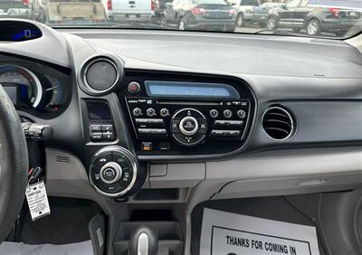 2011 Honda Insight EX   - Photo 19 - Bakersfield, CA 93305