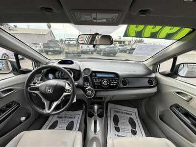 2011 Honda Insight EX   - Photo 15 - Bakersfield, CA 93305