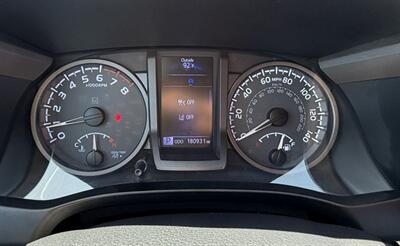 2018 Toyota Tacoma SR V6 - Photo 25 - Bakersfield, CA 93301