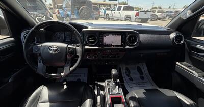 2018 Toyota Tacoma SR V6 - Photo 17 - Bakersfield, CA 93301