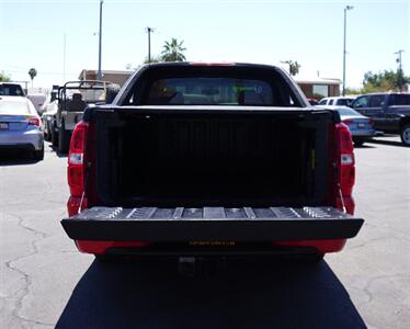 2007 Chevrolet Avalanche LS 1500   - Photo 10 - Bakersfield, CA 93305