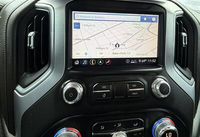 2020 GMC Sierra 1500 SLT   - Photo 27 - Bakersfield, CA 93305